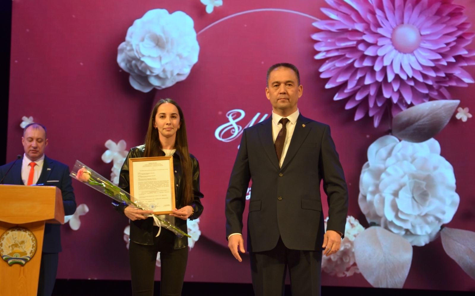 В Белебее семье бойца СВО вручили свидетельство на улучшение жилищных условий