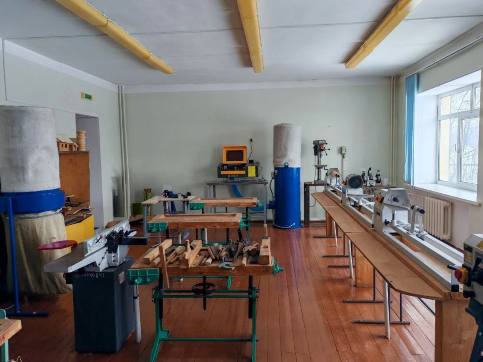 711 школ Башкортостана получили новое оборудование для кабинетов труда и ОБЗР