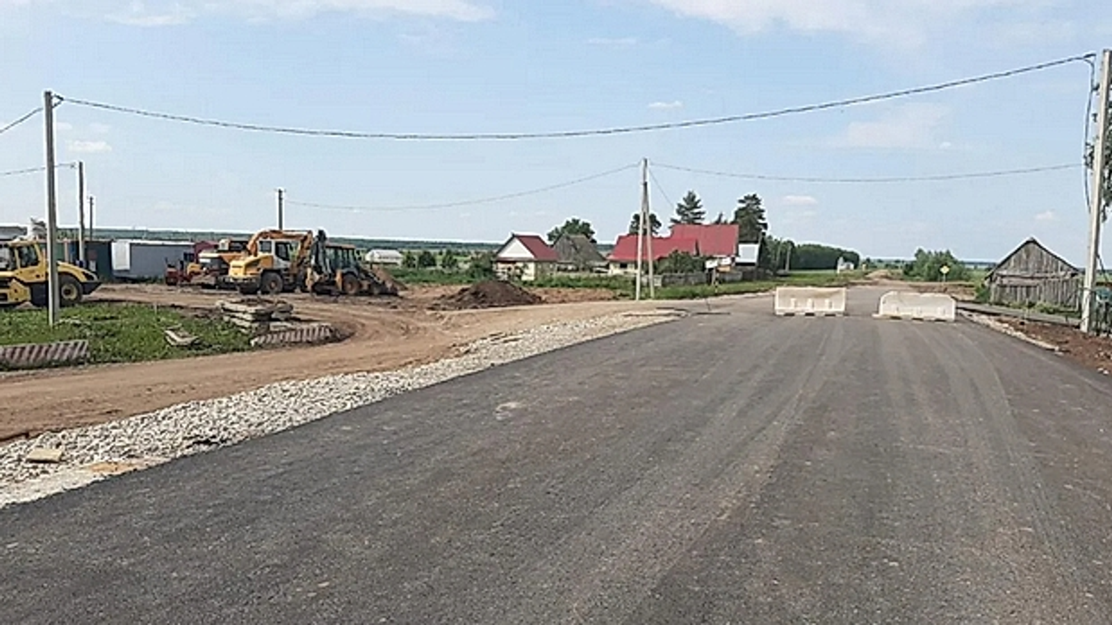 В Башкирии реконструируют мост на дороге Кармаскалы — Нижний Тюкунь