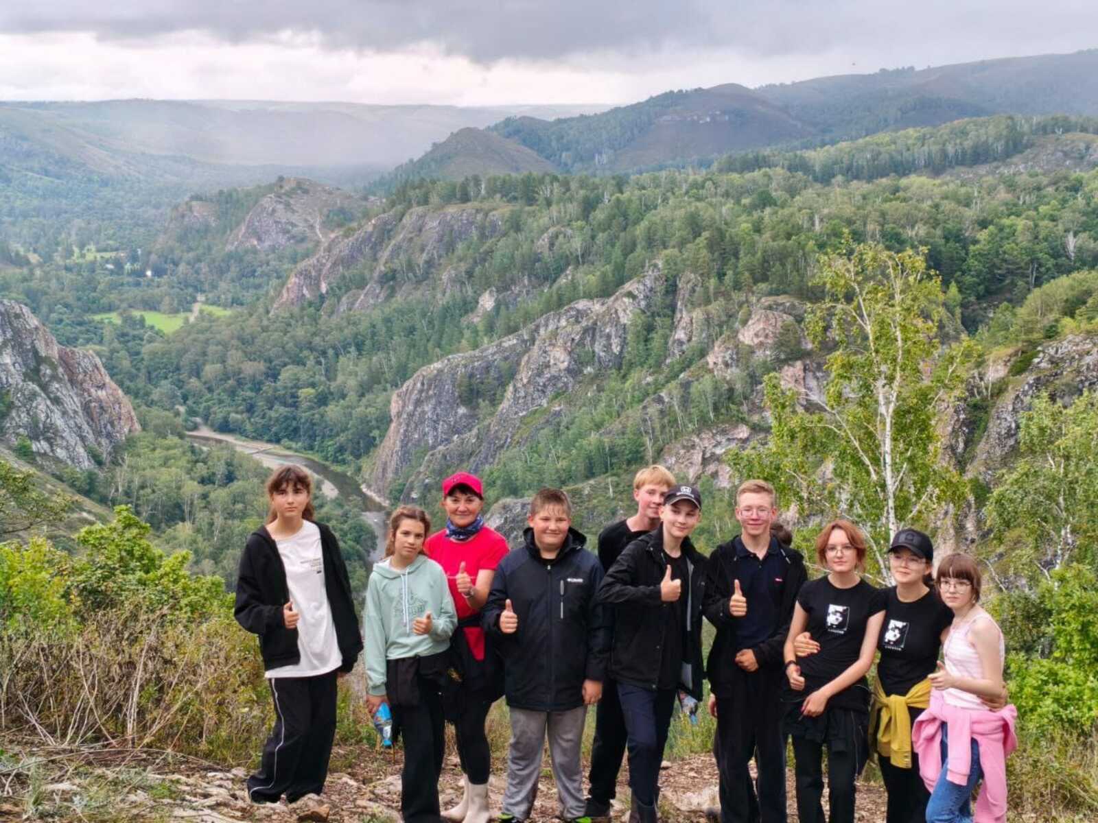 О поездке юных туристов в Мурадымовское ущелье