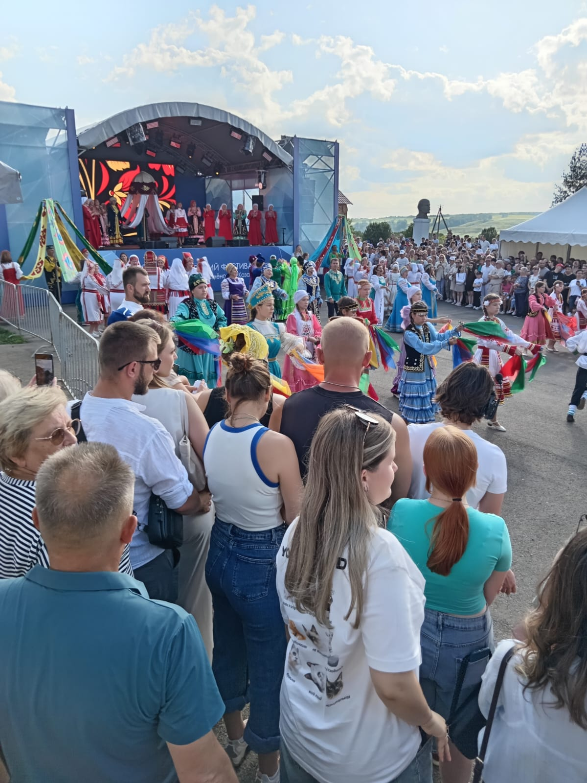 В пятый, юбилейный раз проходит фестиваль на Покровской земле