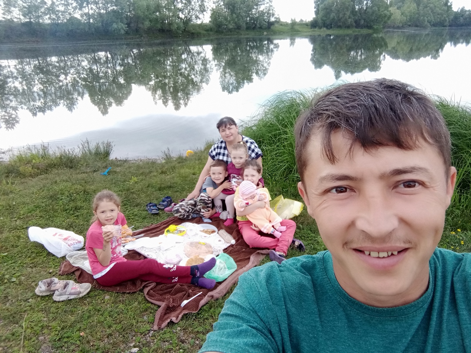Счастливая, дружная семья Алтынбаевых