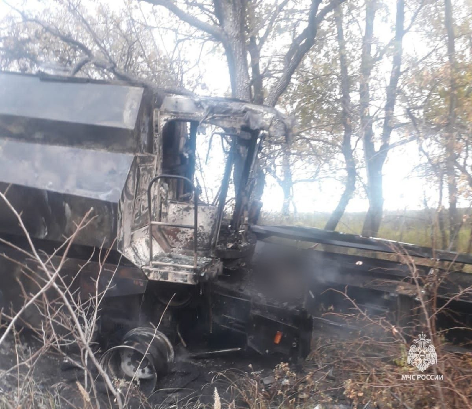 В Башкирии сгорел комбайн, водитель погиб