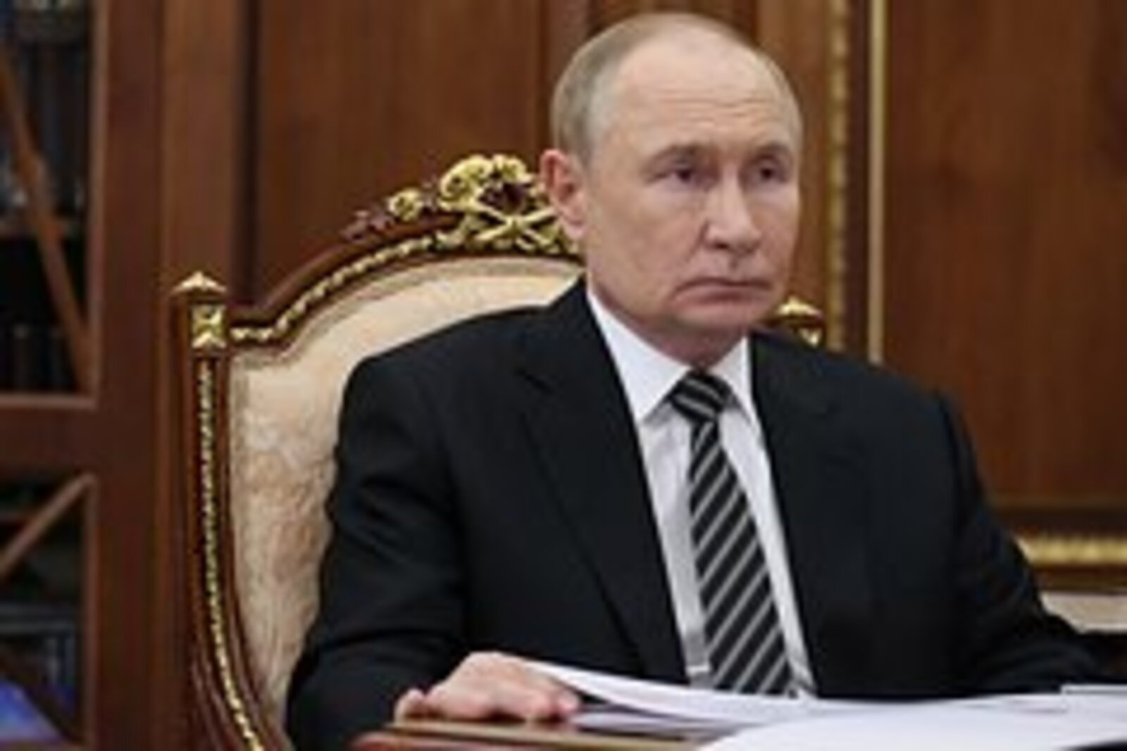 Путин начал переговоры с лидерами двух стран