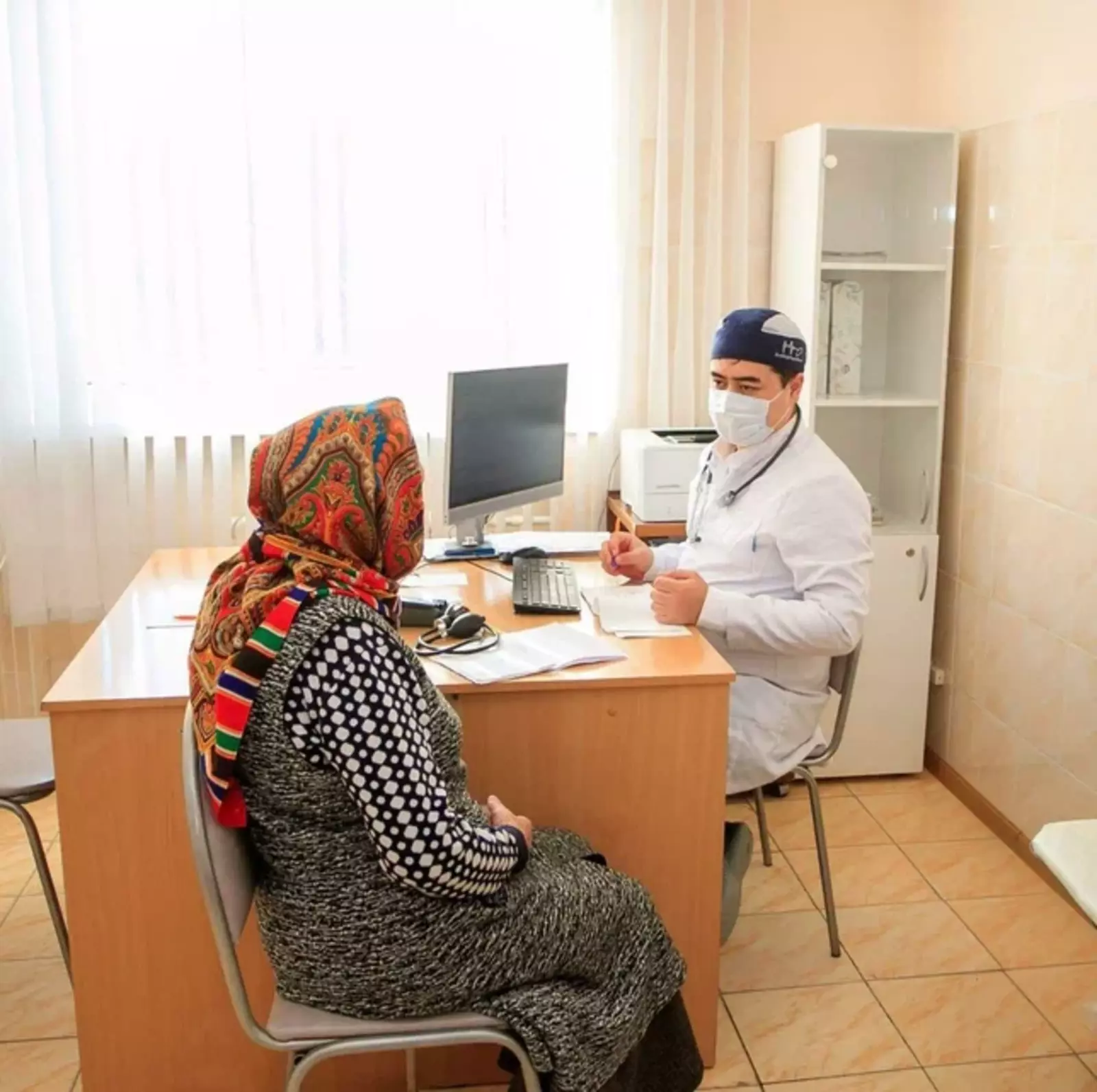 В Башкирии известные врачи провели приемы для жителей районов