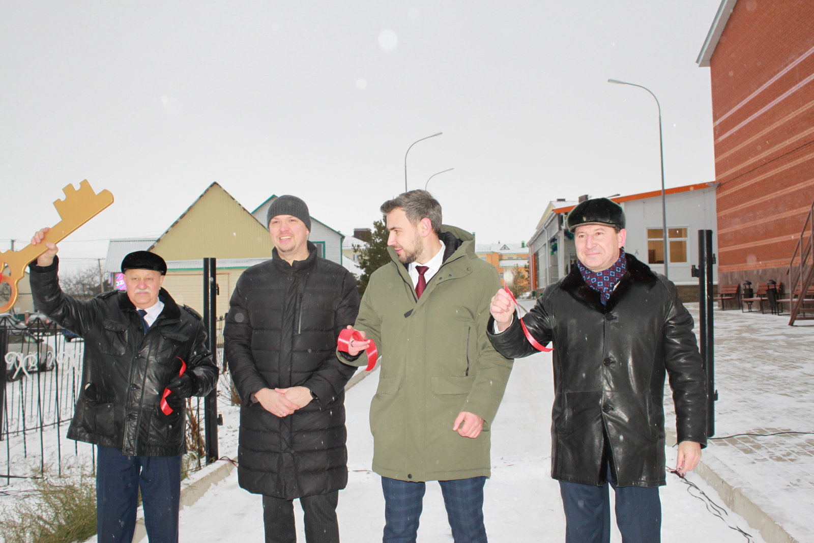 В райцентре открылся долгожданный бассейн