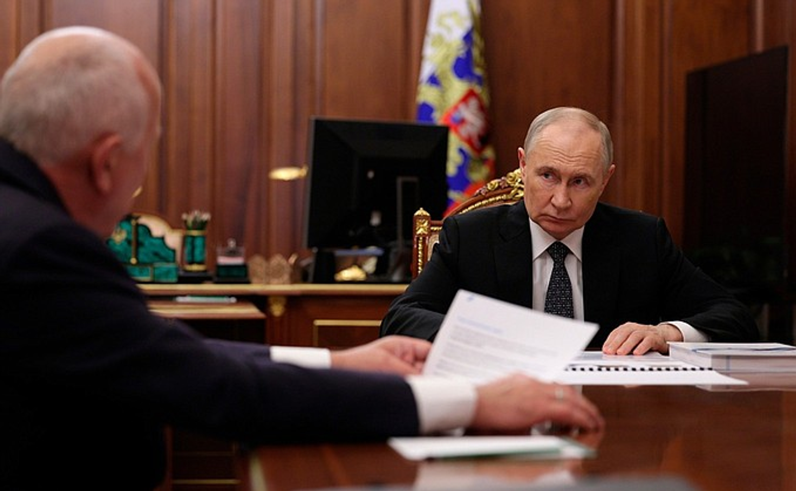 Путин встретился с главой госкорпорации «Ростех»