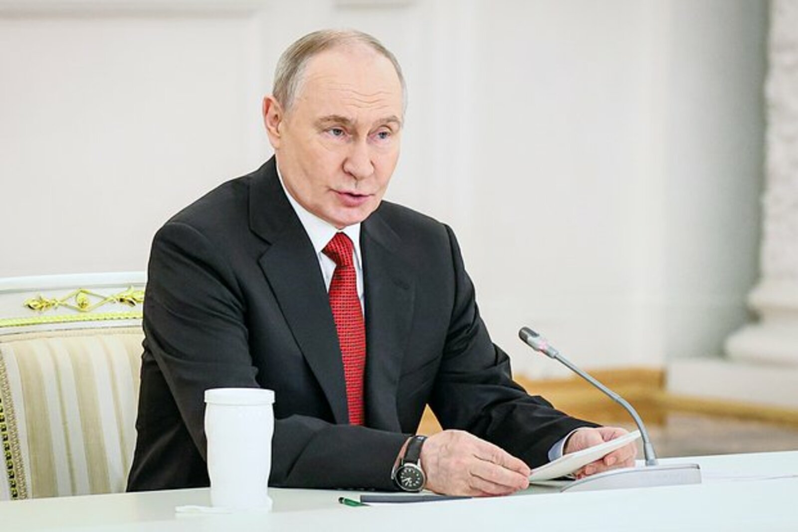Путин допустил глобальное похолодание вместо потепления