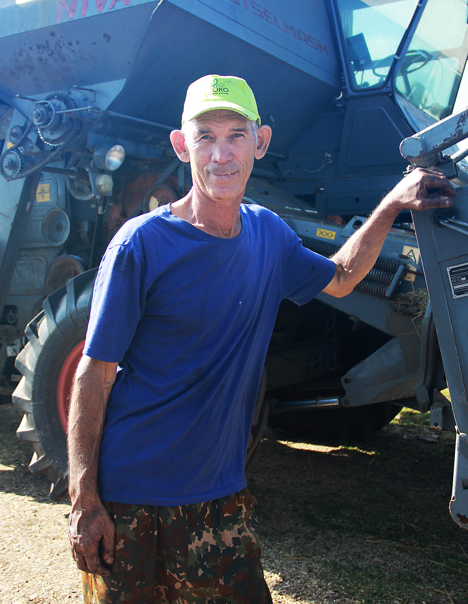 Фермер Ильдус Гайнуллин перед выездом в поле.