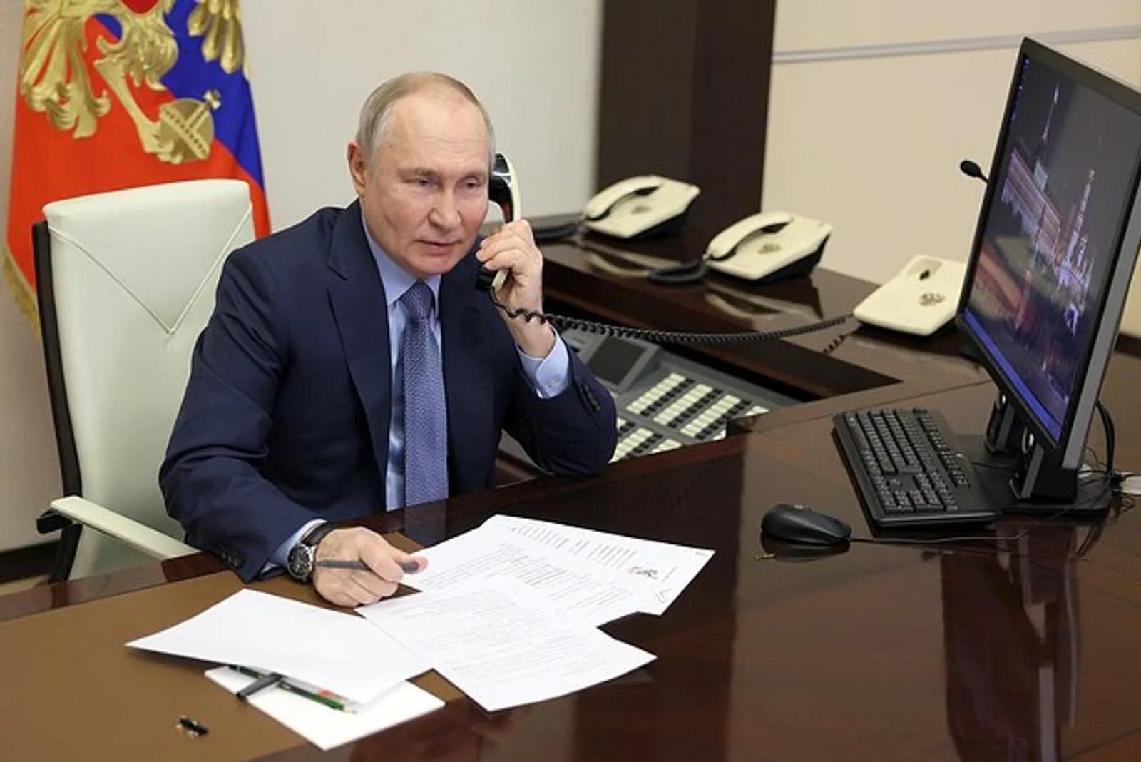 Путин рассказал Орбану о своем увлечении спортом